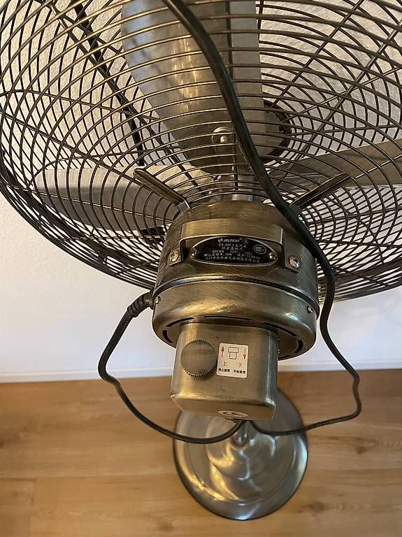 Ventilatori: Wunderschöner Vintage Ventilator – Nuovo e nell'imballaggio originale da Nänikon venduto da Susan_1 3