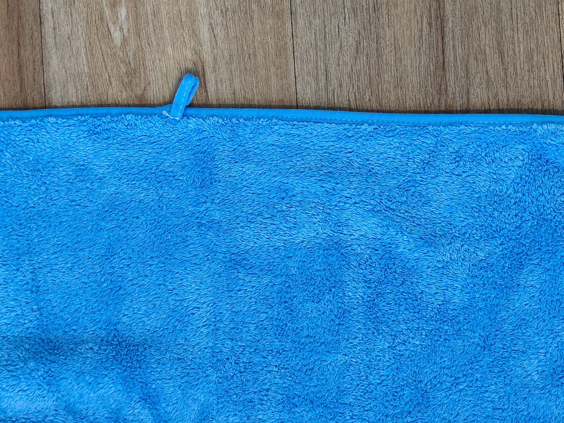 Badetücher: 6 blaue Handtücher neuwertig – Gebraucht aus Eschenbach LU von Orchi 1