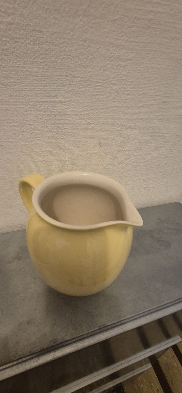 Rössler Caraffe: Gelber Rössler Krug 1.6 Lt.  – Usato da Basel venduto da Happy3210 3