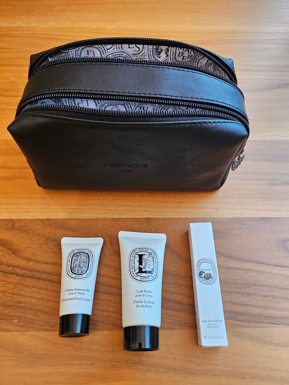 Valigie: Trousse de voyage - Dyptique Paris – Nuovo e nell'imballaggio originale da Bernex venduto da MarkusShultz