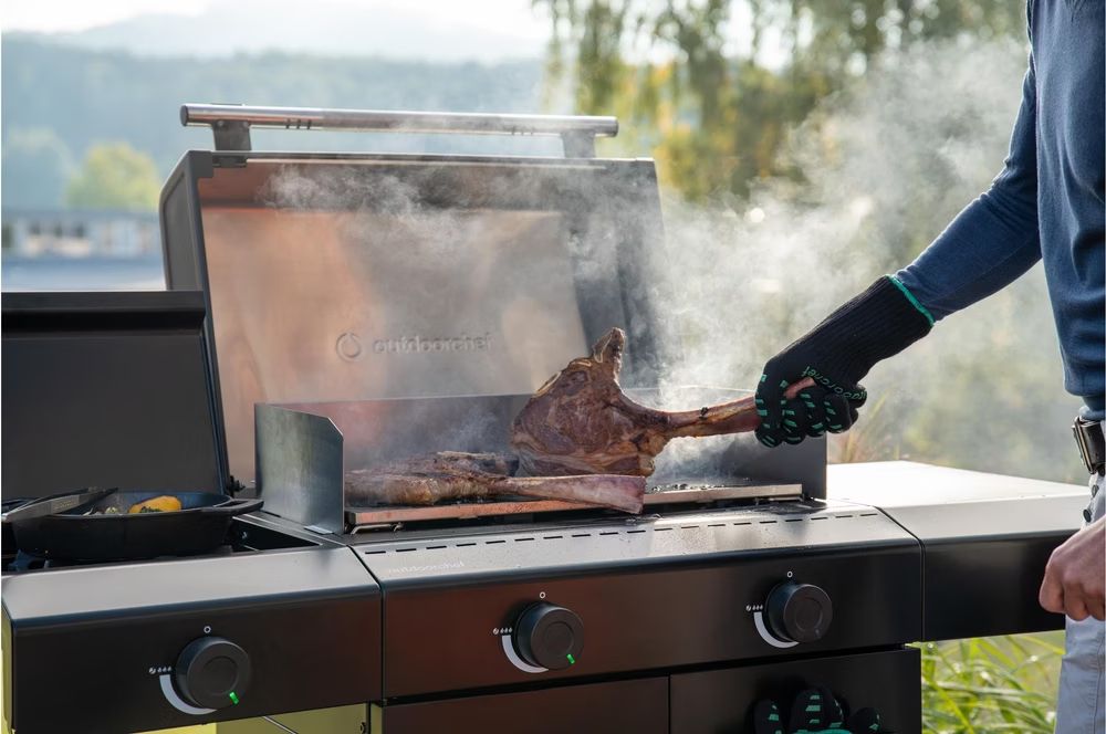Outdoorchef Griglie: Plancha Outdoorchef neuf (plancha en fonte inclus) + housse – Nuovo e nell'imballaggio originale da Morges venduto da eri_q6hd 1