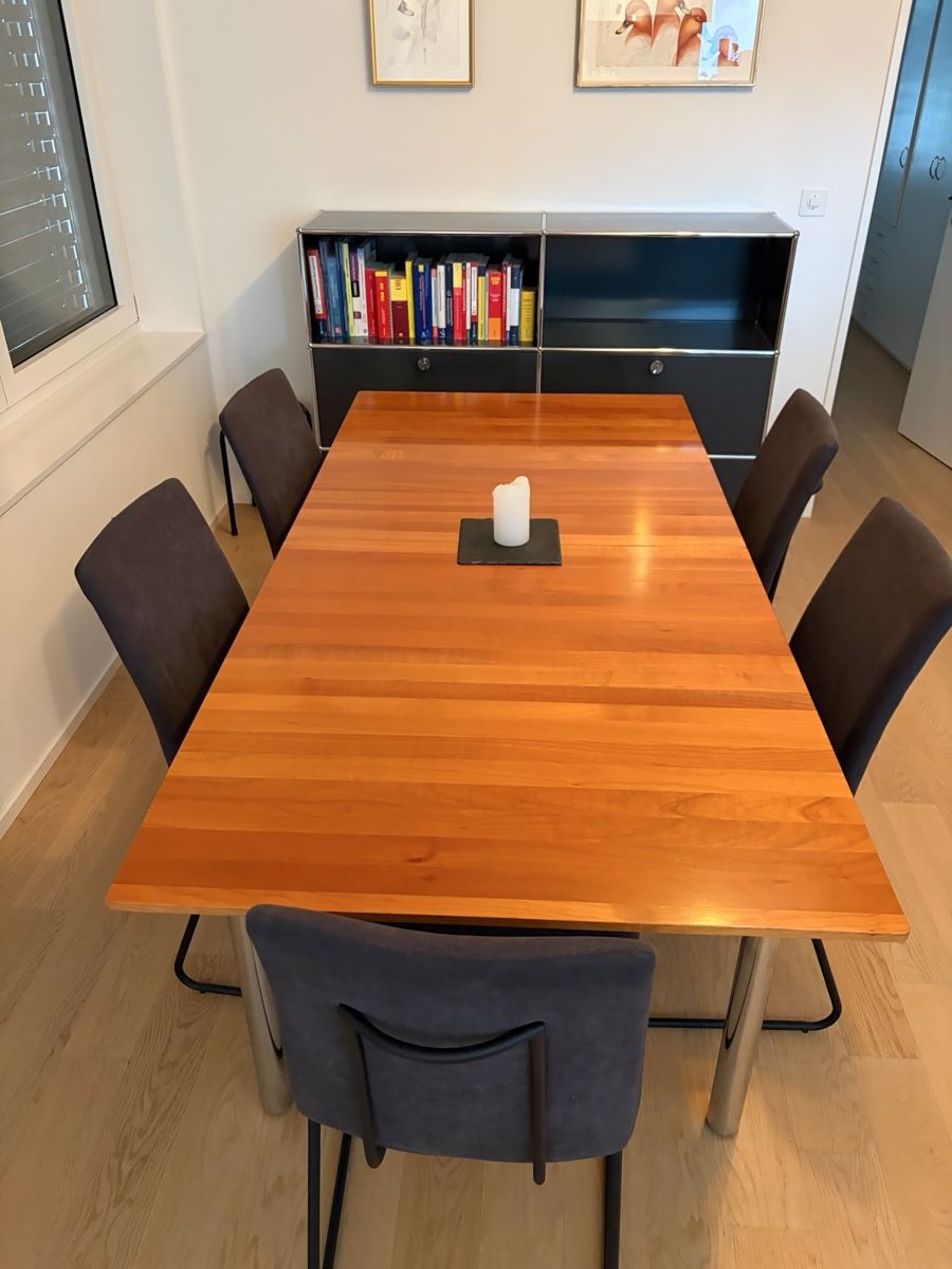 Tavoli: Extendable dining table, ausziehbarer Esstisch – Usato da Zürich venduto da stu_8vm8