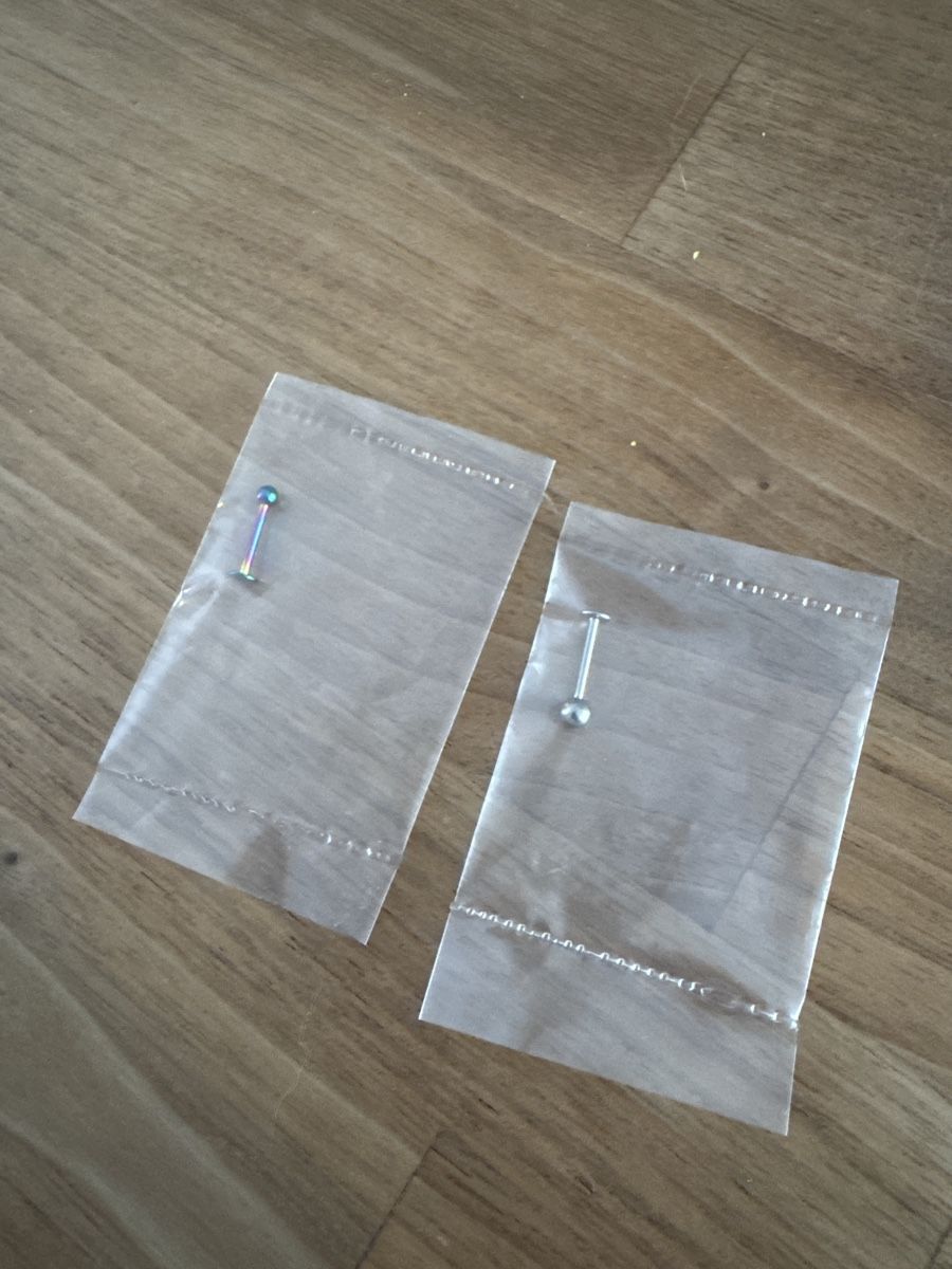 Gioielli per piercing: Labret Piercing Set, Neu, Edelstahl – Nuovo e nell'imballaggio originale da Thun venduto da Vans_98 1