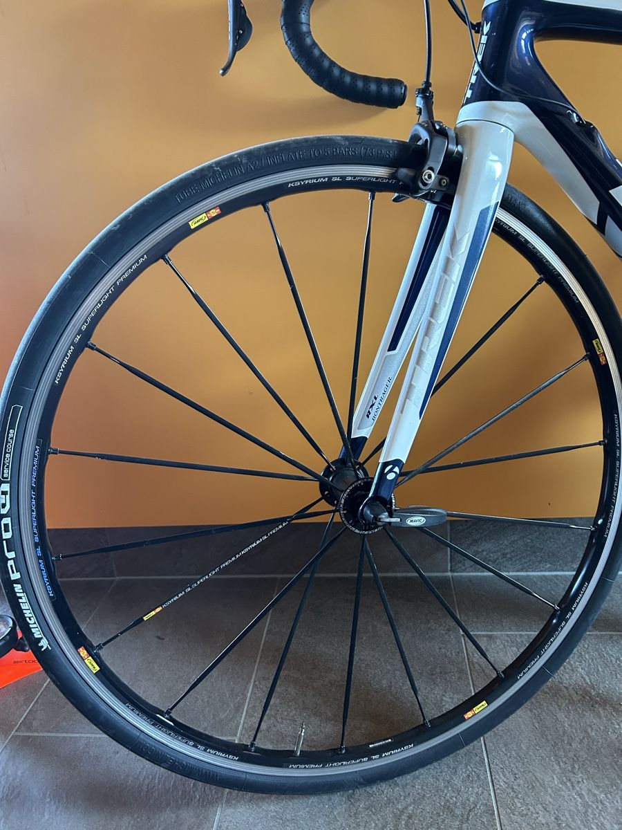 Trek Vélos: Trek Madone Ultegra Di2 taille S – D'occasion à Leysin par Pierrebrow
