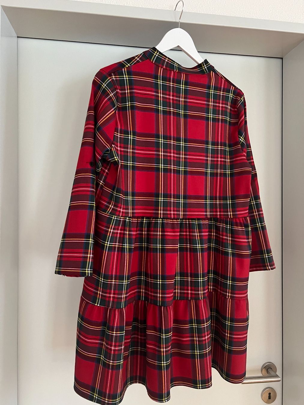 Kleider: Kleid – Gebraucht aus Meggen von IeMo 1