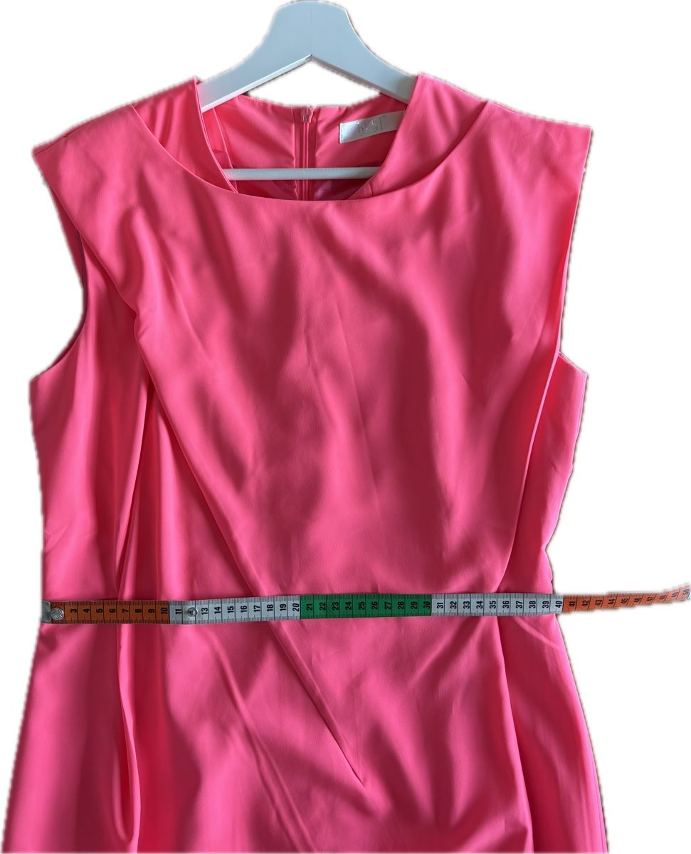 Vestiti: Robe BYSI rose fluo, taille 40 – Nuovo (secondo la descrizione) da Dotzigen venduto da SecondHandGems 3