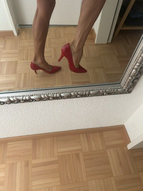Scarpe da donna: Rote Pumps – Usato da Dietlikon venduto da 621990 3