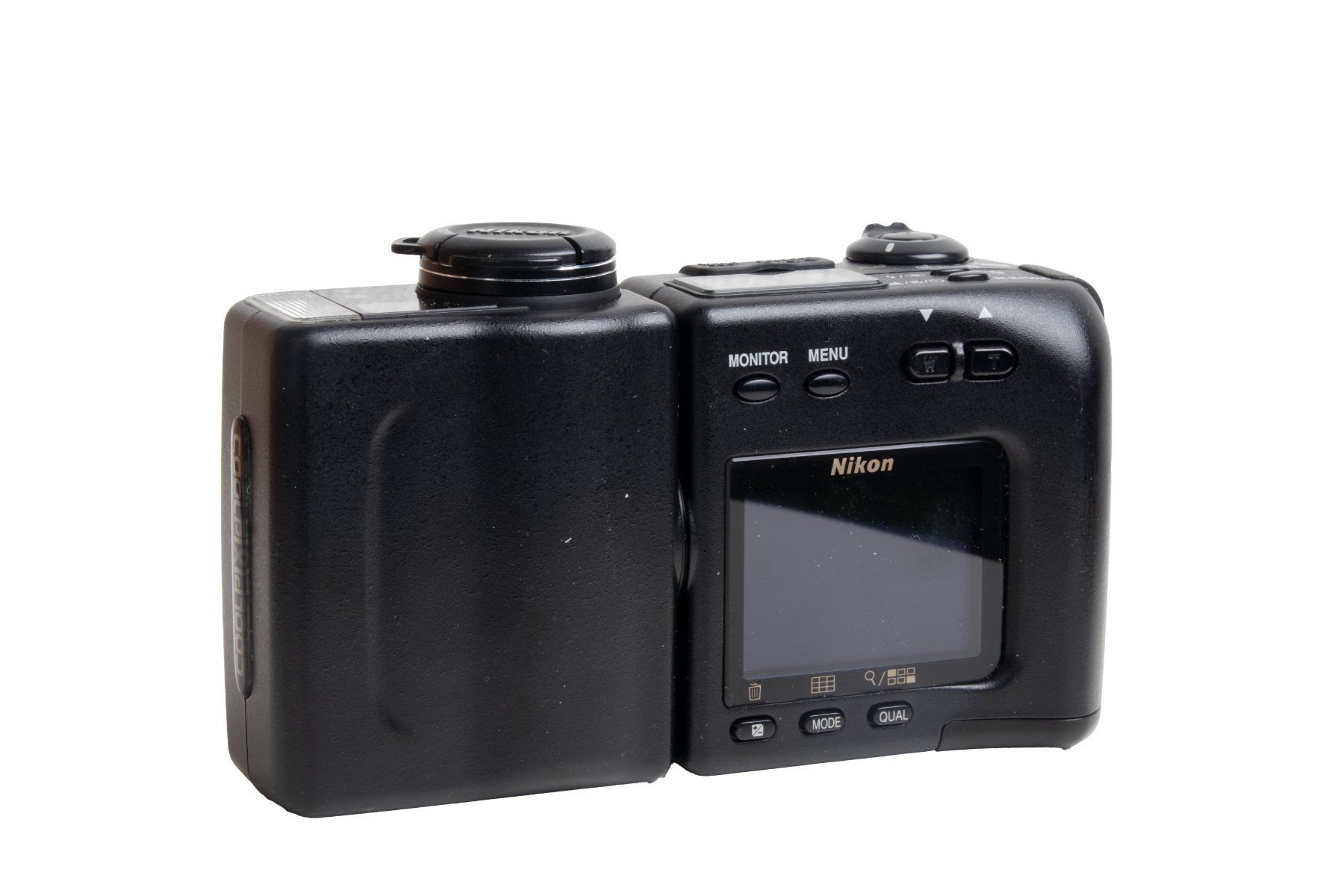 Appareil photo: NIKON Coolpix 950 Kamera – Défectueux à Emmen par chromaton 1
