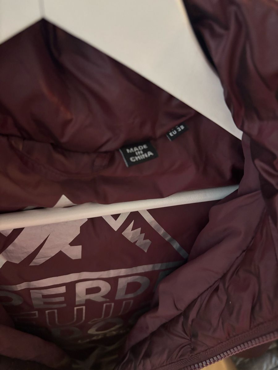 Superdry Giacche: Superdry Daunenjacke Grösse 38 – Usato da Geroldswil venduto da ele_7hkp 2