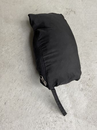 Neuer Regenponcho in a pocket/ in der Tasche