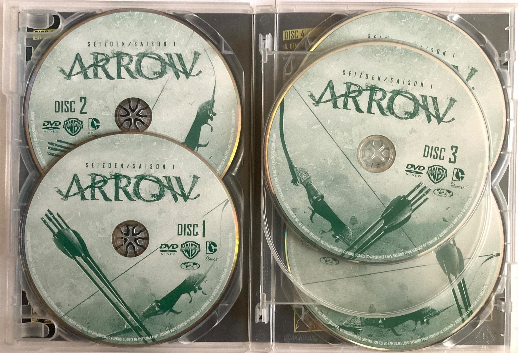 Tutti i DVDs: ARROW (SAISON 1) – Usato da Poliez-Pittet venduto da Newtown-Records 2