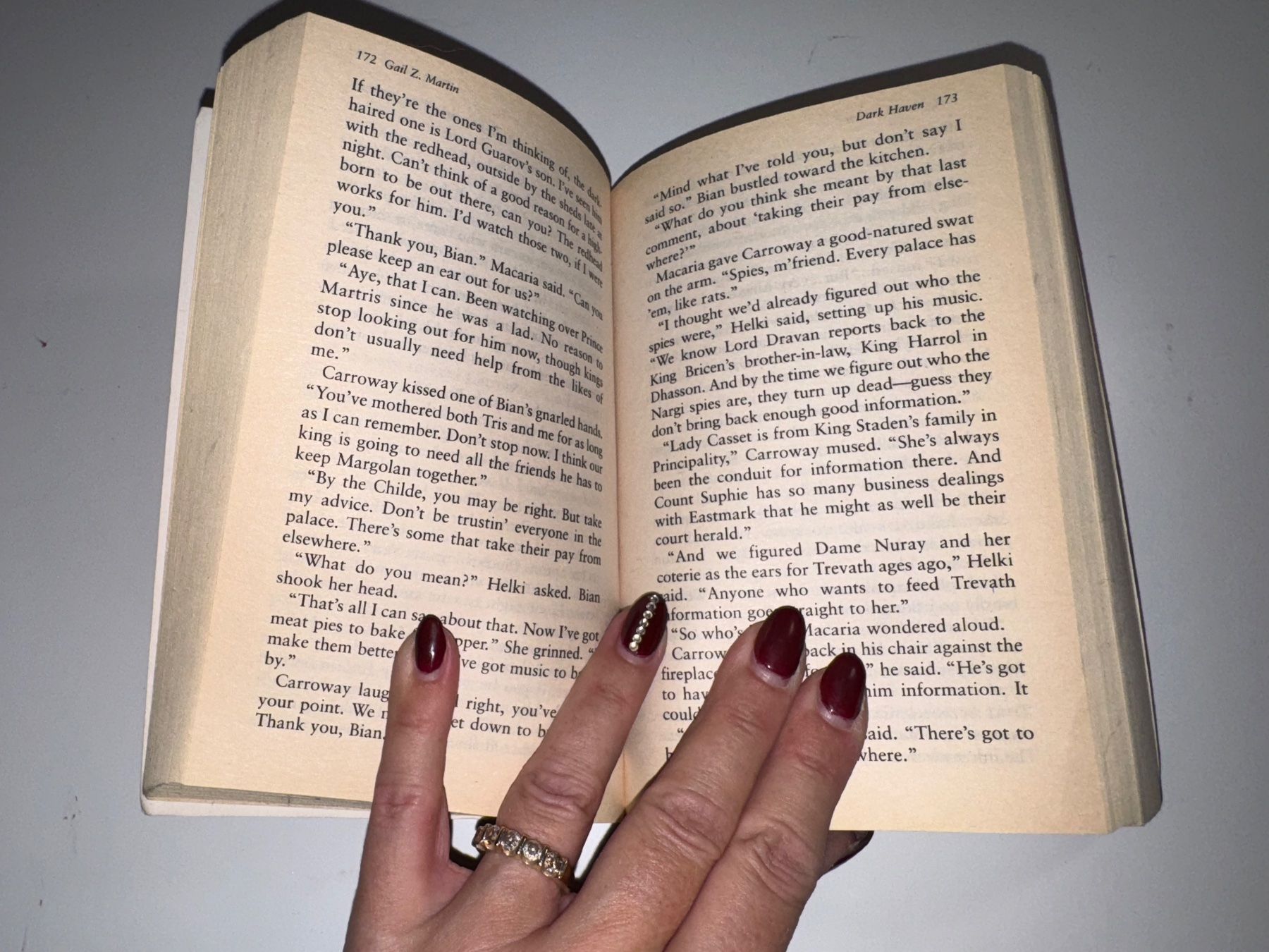 Libri: NOVEL: Gail Z. Martin, Dark haven – Usato da Grosswangen venduto da English_books 4