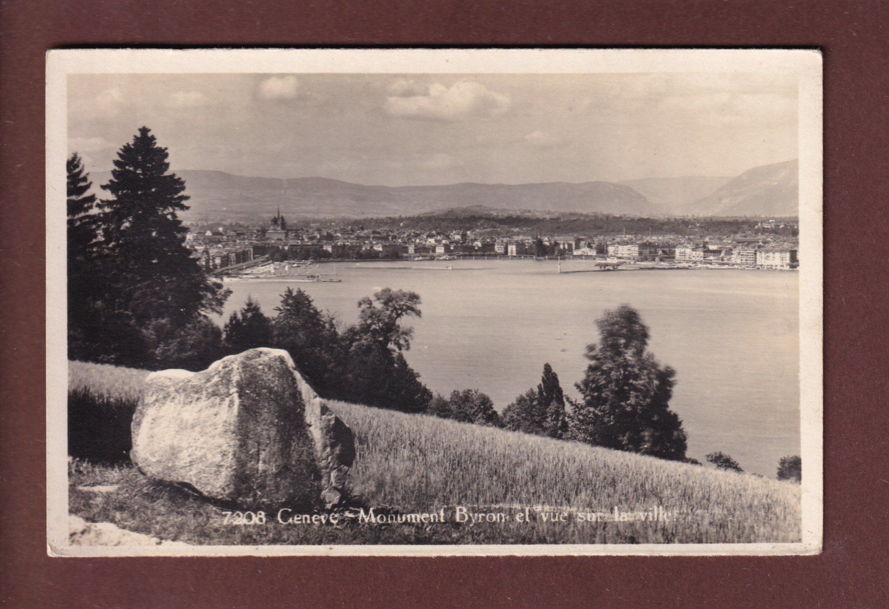 Ansichtskarten: GENEVE - Monument Byron – Gebraucht aus Pully von nicecards