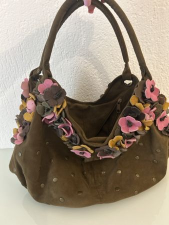 Handtasche braun mit Blumen Applikationen - alles Leder