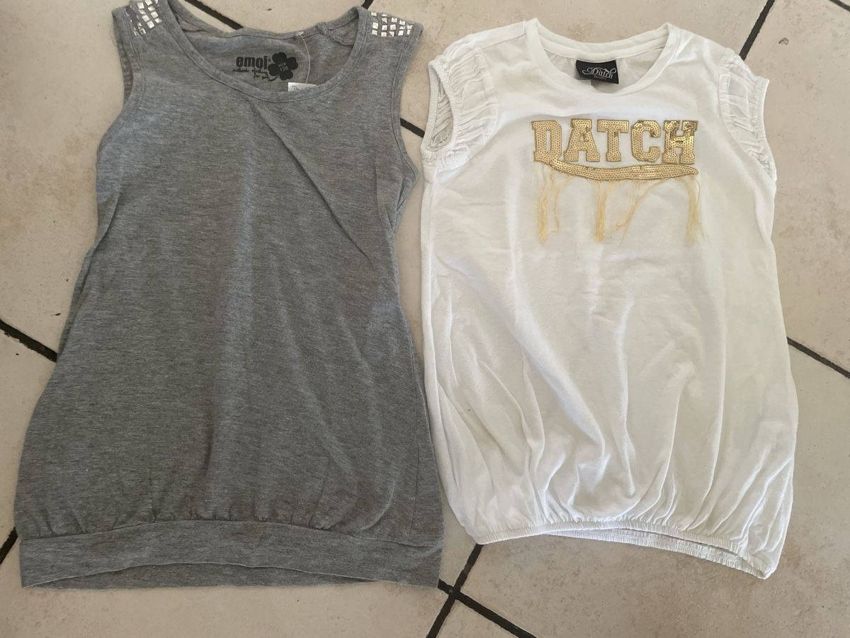 Camicette, T-shirt & Top: 2 süsse Top Marke emoi und Datch Gr. 128 – Nuovo (secondo la descrizione) da Obergerlafingen venduto da cabo4