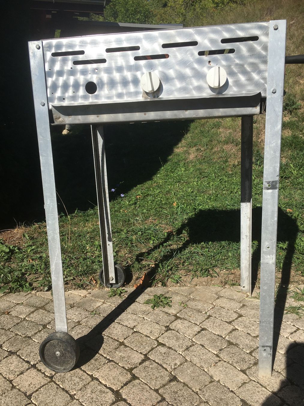 Grils: Grille professionelle Typ 3 Einhell – D'occasion à Blignou (Ayent) par DOLORESZ 1
