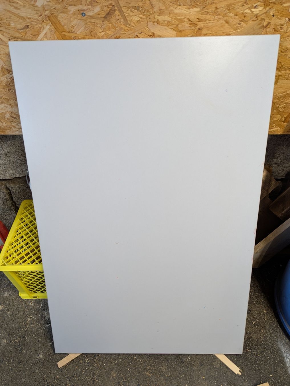 Tische: Massiver Kindertisch 120x 80x 72cm hoch – Gebraucht aus Bäretswil von sxv