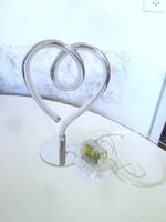 LED Herz Tischlampe