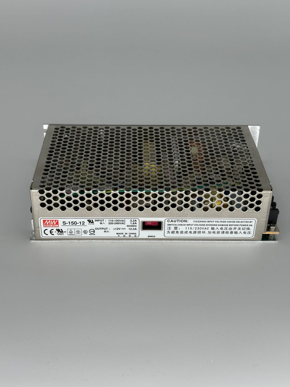Componenti elettronici: Mean Well S-150-12 Schaltnetzteil – Nuovo (secondo la descrizione) da Neuhausen am Rheinfall venduto da rni_x6sb