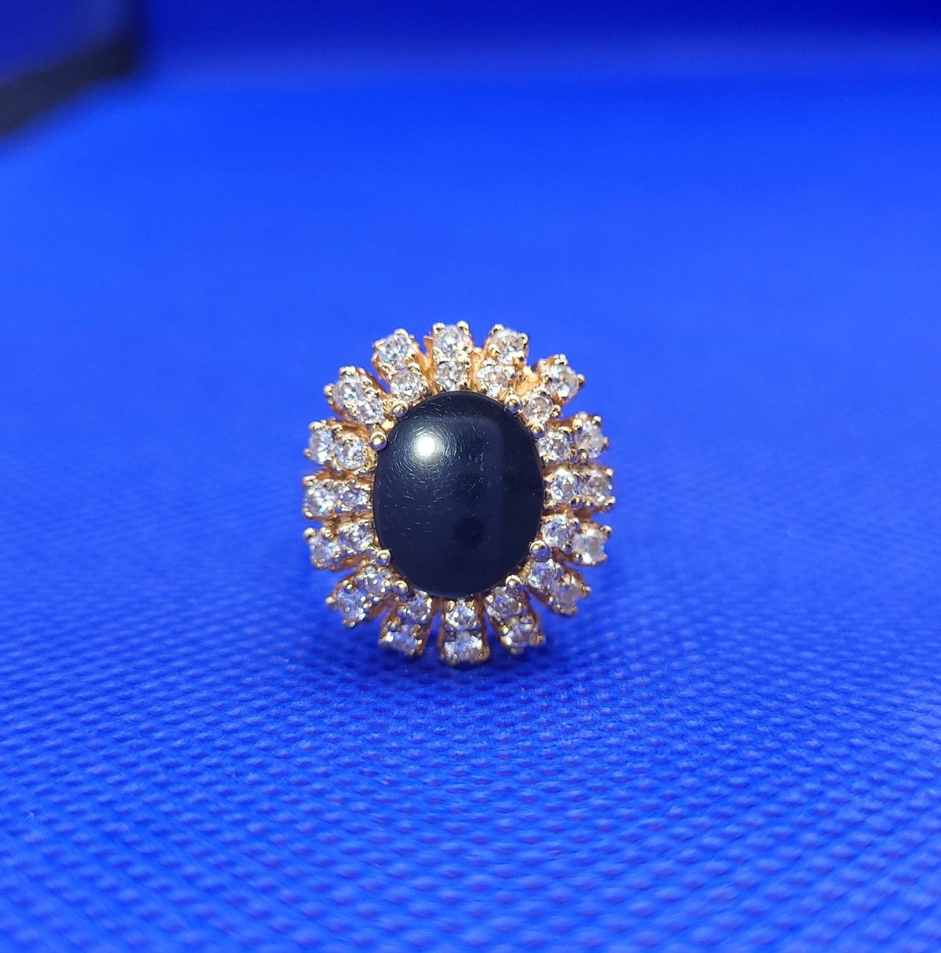 Anelli: 585 Rose Gold Ring Mit Onyx und Steine – Usato da Wald ZH venduto da Aniade 5