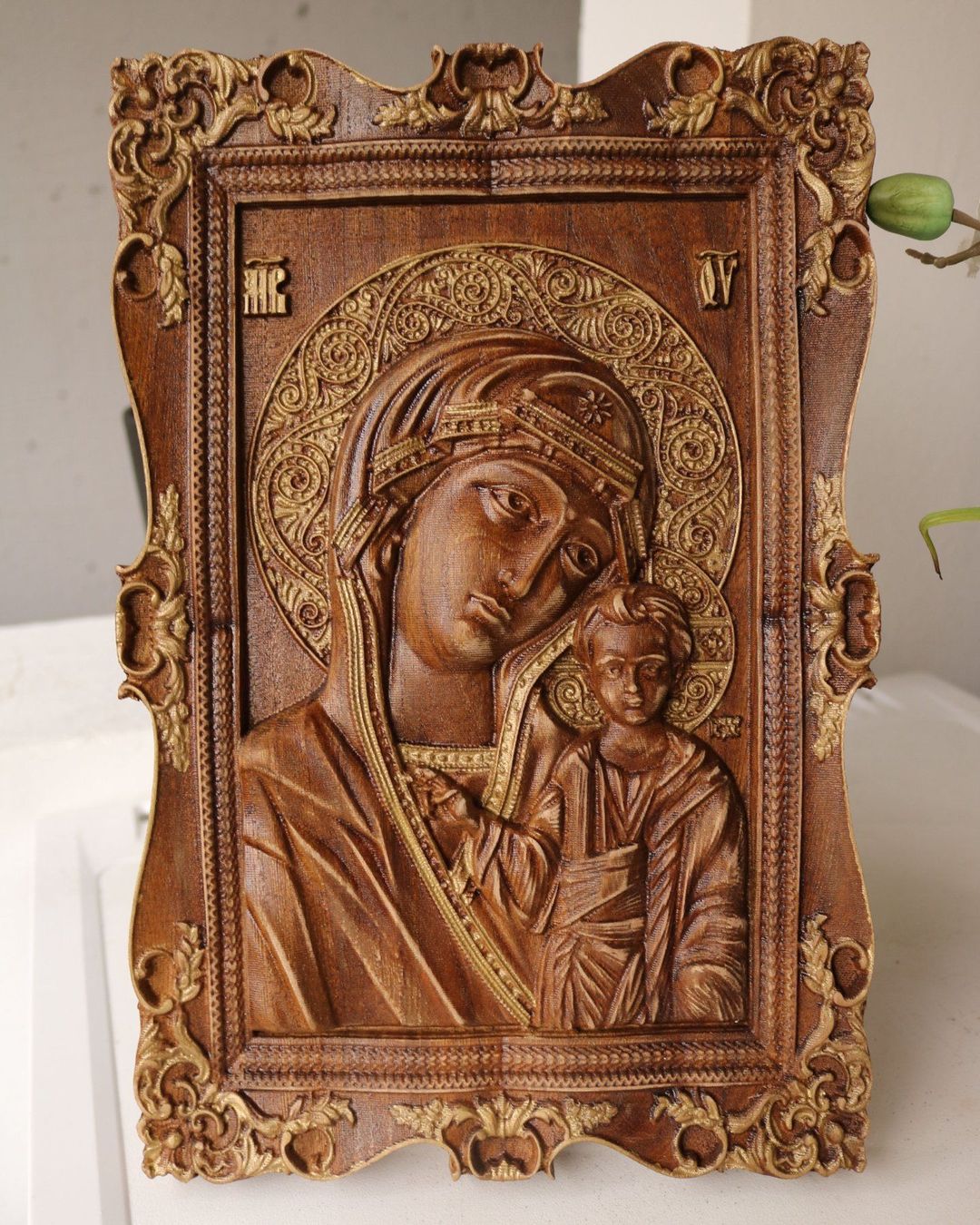 Articoli in legno: Mutter Jesu Ikone aus Holz – Nuovo e nell'imballaggio originale da Zürich venduto da Miki_Schreiner 5