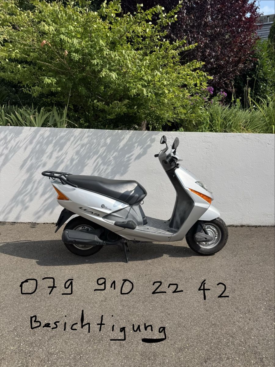 Honda Route: Honda SCV100 Lead – D'occasion à Berg SG par cil_p8z9 3