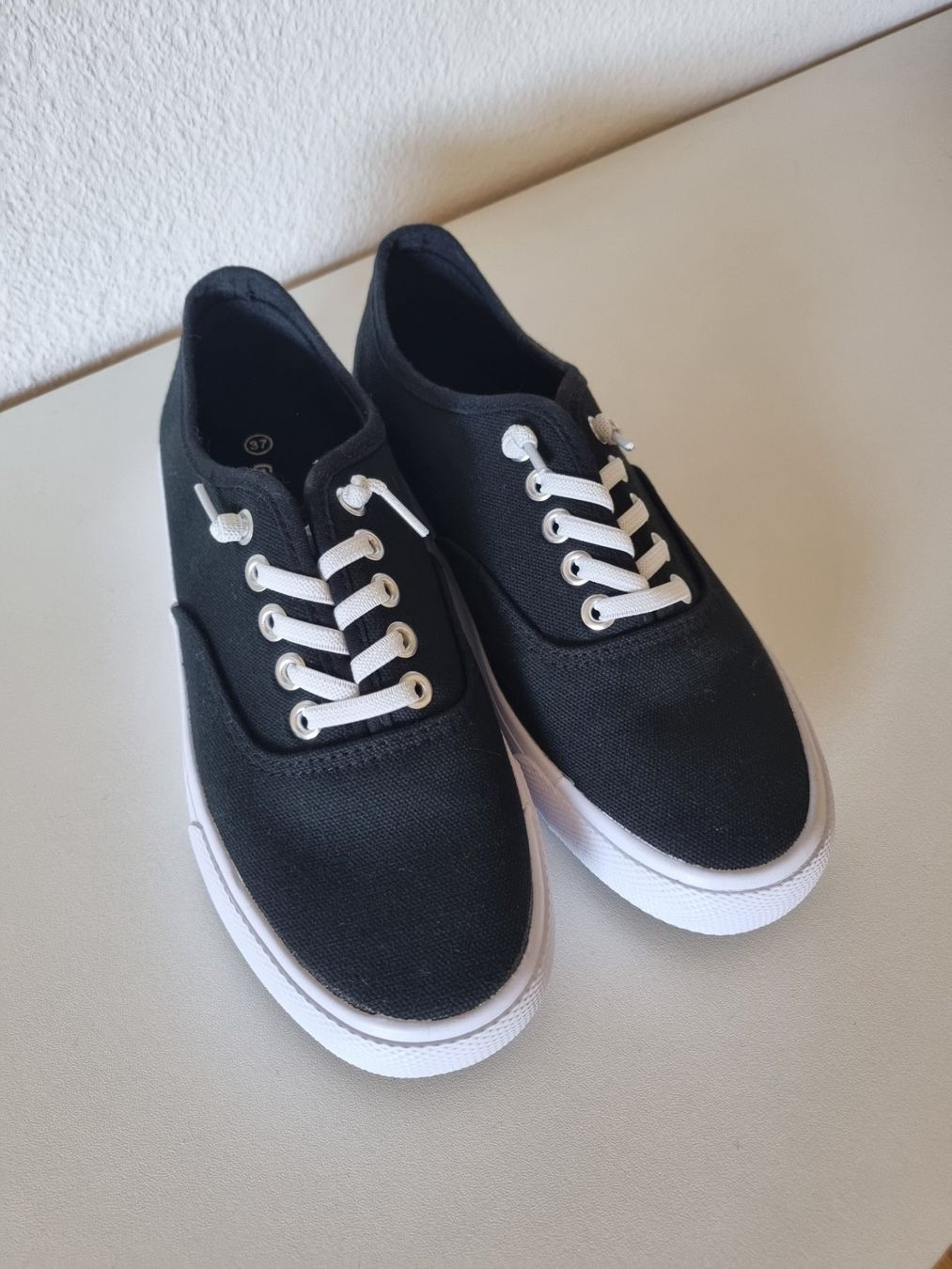 Scarpe da donna: Vty Slip-Ons Gr 37 NEU – Nuovo e nell'imballaggio originale da Frauenfeld venduto da Tausret