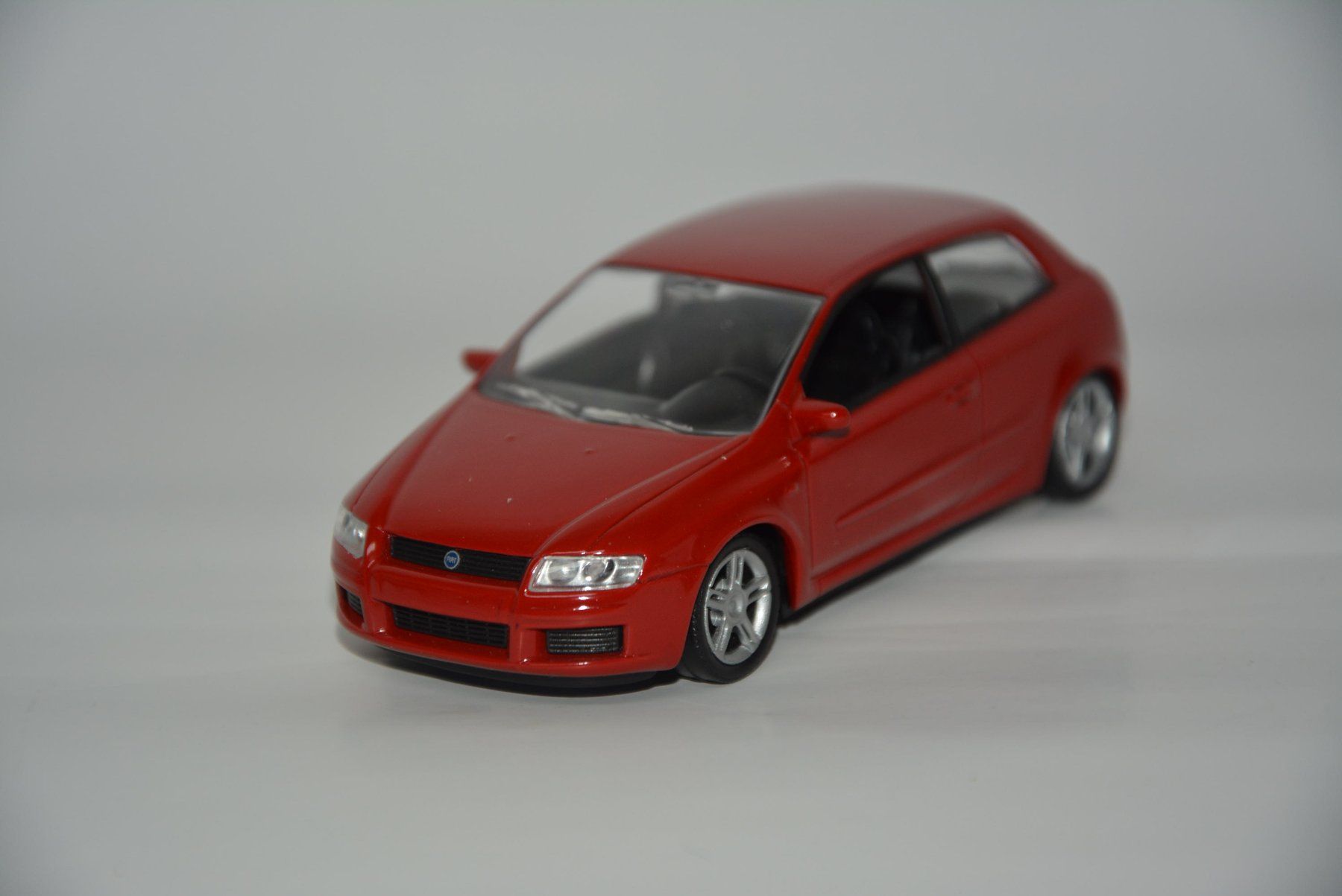 Fiat Modellini d'auto: Fiat Stilo , Norev , 1:43 – Nuovo e nell'imballaggio originale da Goldach venduto da Feivel9 2