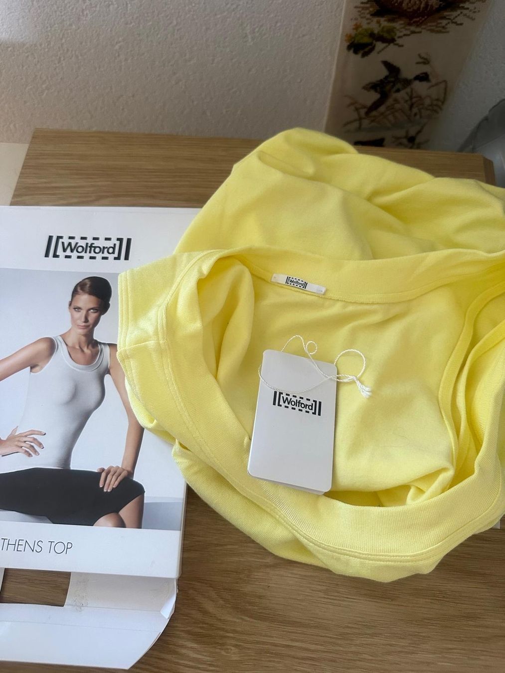 Wolford Top: Längeres Top von WOLFORD – Nuovo (secondo la descrizione) da Neuhausen venduto da Lechasseur 3