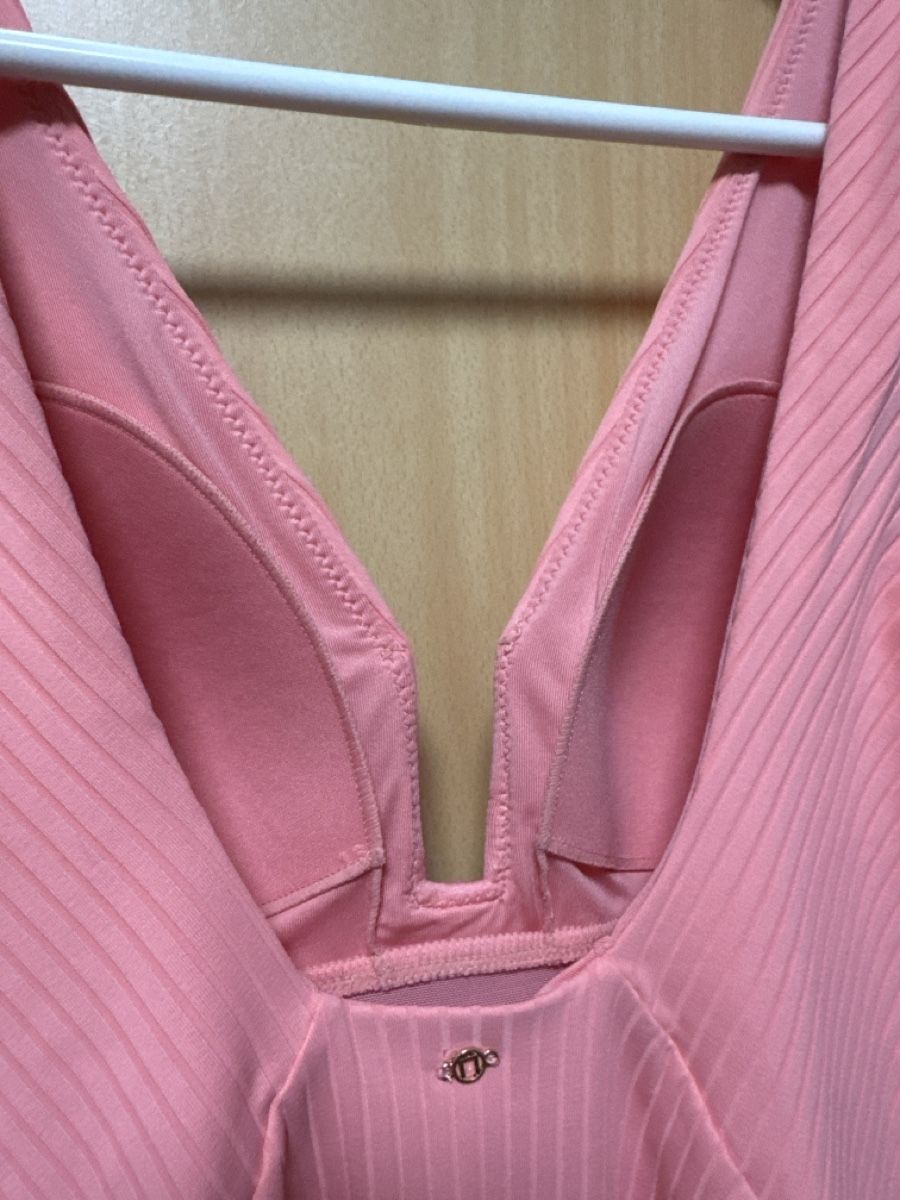 Next Badekleider & Bikinis: Damen Badeanzug gerippt rosa Gr 42 – Neu (gemäss Beschreibung) aus Thun von Vans_98 2