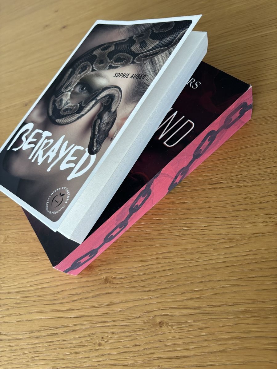 Libri: Lot de 2 livres Darkromance – Nuovo (secondo la descrizione) da Conthey venduto da deb_29ww 1