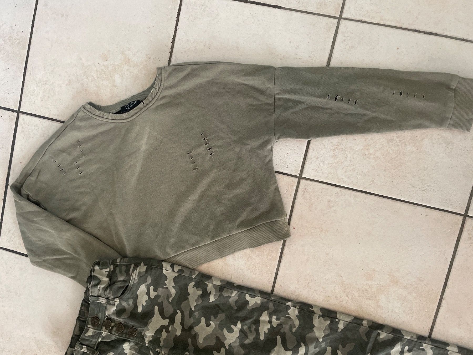 C&A Ensembles coordonnés: NewLook/C&A Kleiderset Gr.158👧🏻 – D'occasion à Obergerlafingen par cabo4 1
