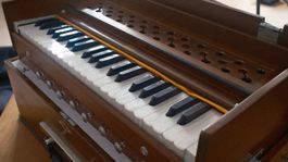 Harmonium Paloma