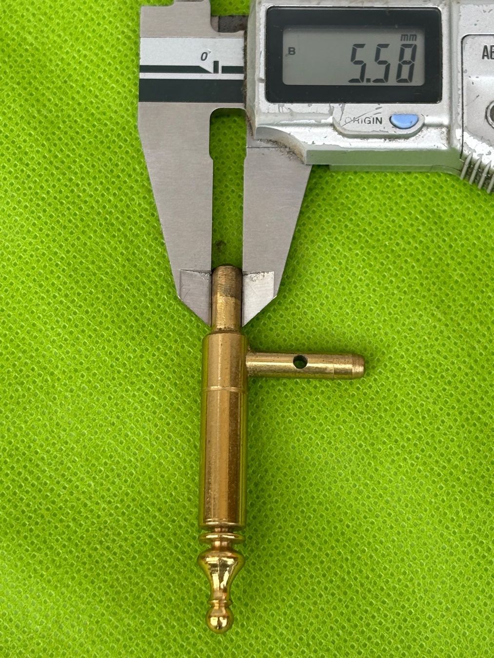 Eisenwaren: alte Möbelscharniere Messing 8 Stück – Gebraucht aus Wil SG von rolandsflohland 7