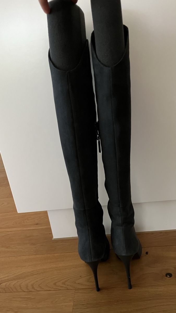 Chaussures femmes: Schicke Stiefel Gr.35-36 – D'occasion à Stäfa par Exclusive0 2