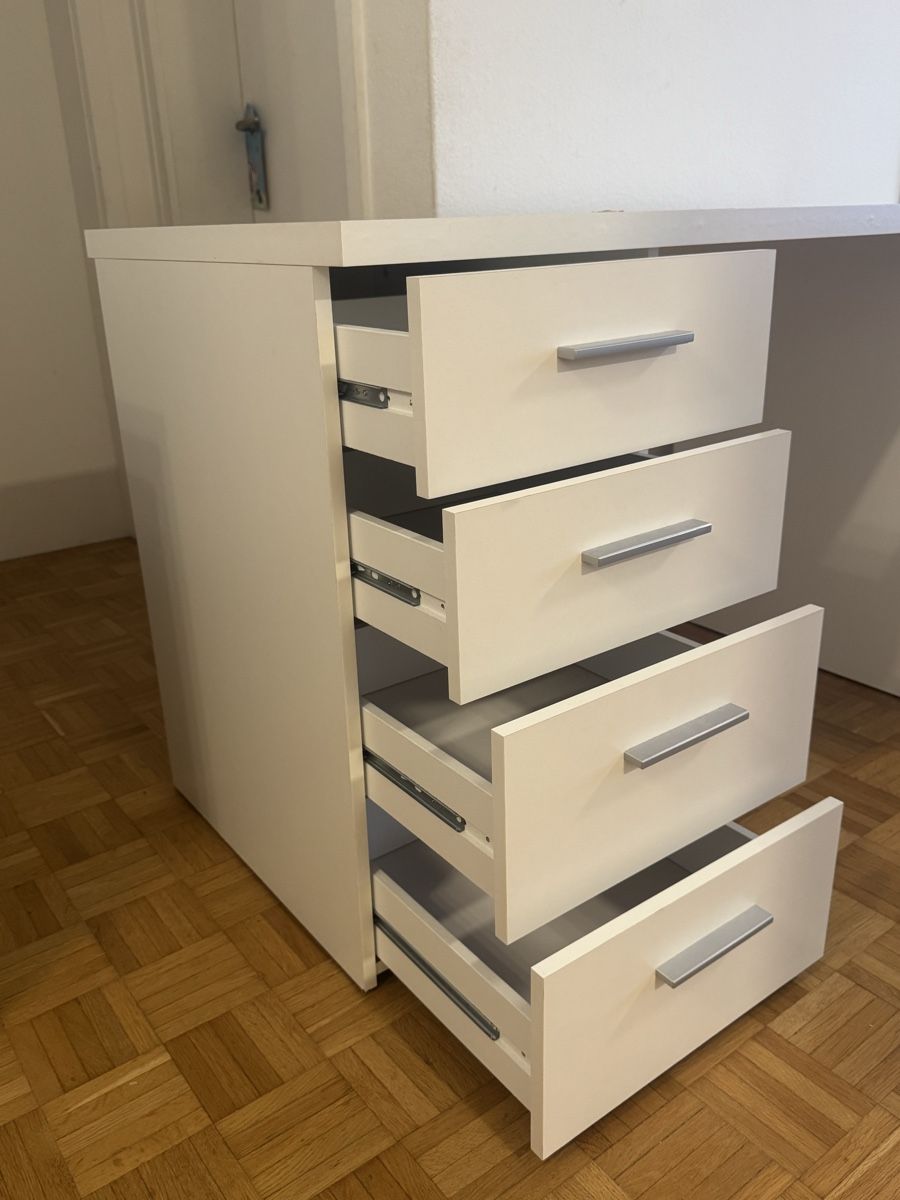 Bureaux: Schreibtisch mit Schubladen – D'occasion à Affoltern am Albis par Samybj 3