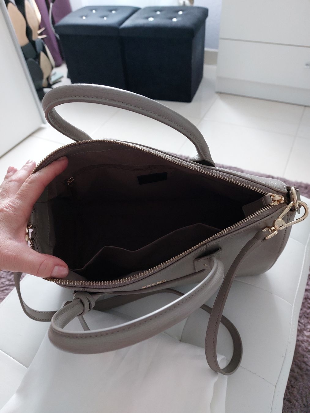 Furla Borse da donna: Sac Furla, gris , cuir véritable – Nuovo (secondo la descrizione) da Formangueires venduto da Fabienne1974 1