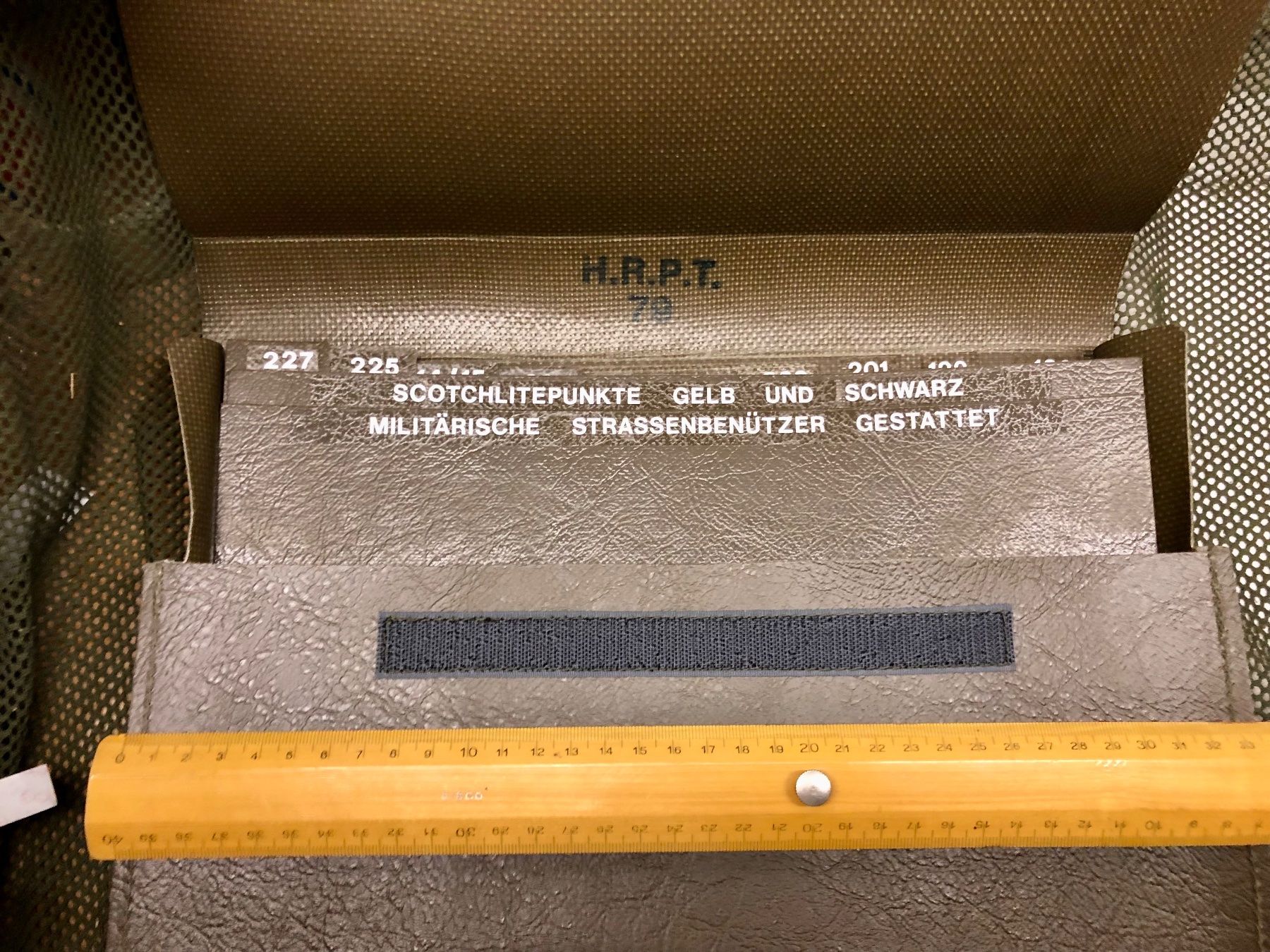 Schweizer Armee Borse: Schweizer Armee Mappe Etui Tasche Hülle Strassen - Polizei – Usato da Madiswil venduto da TEMISO 2