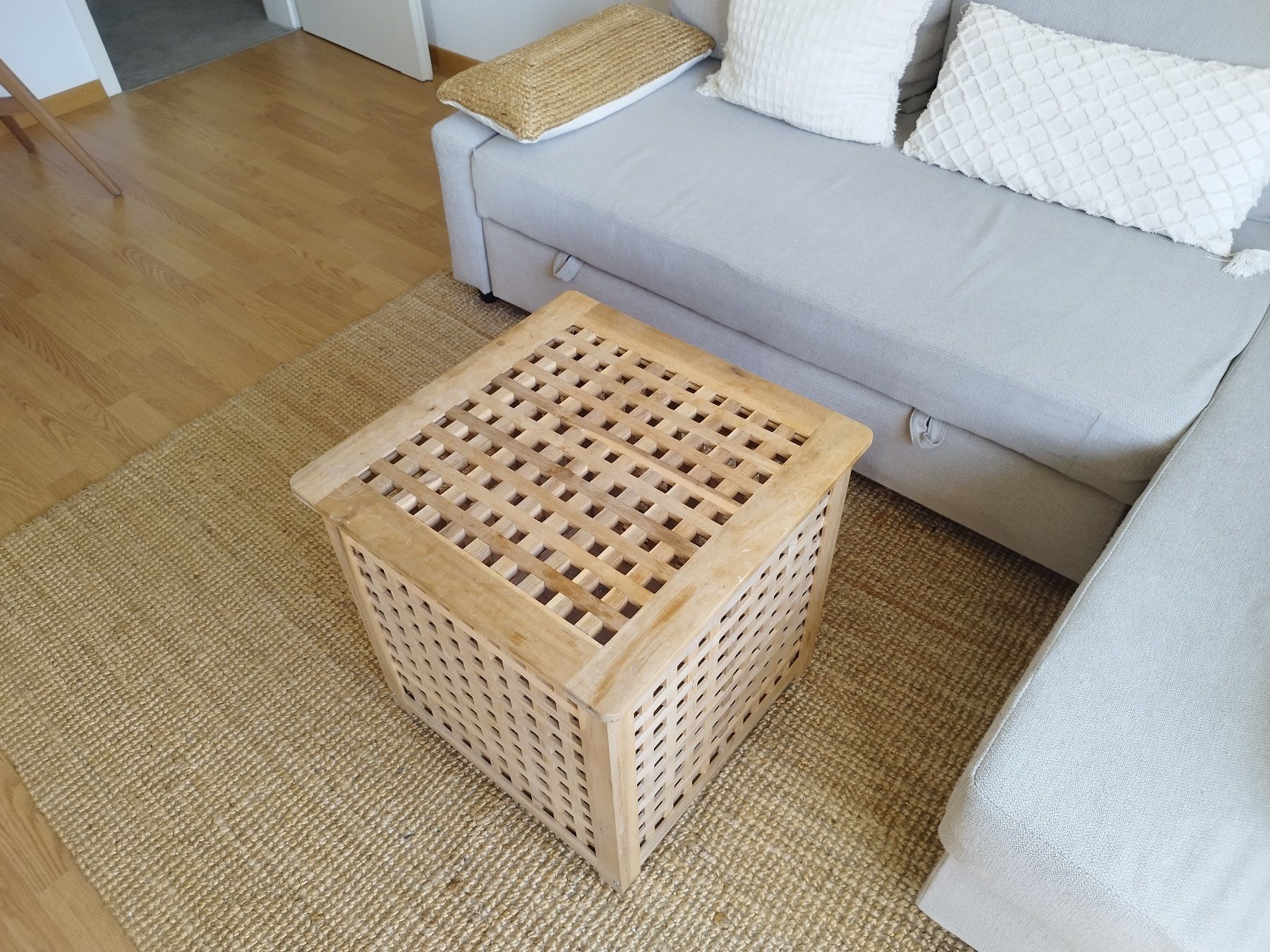 Ikea Tables: IKEA table HOL – D'occasion à Kriens par miq_h7y9 2