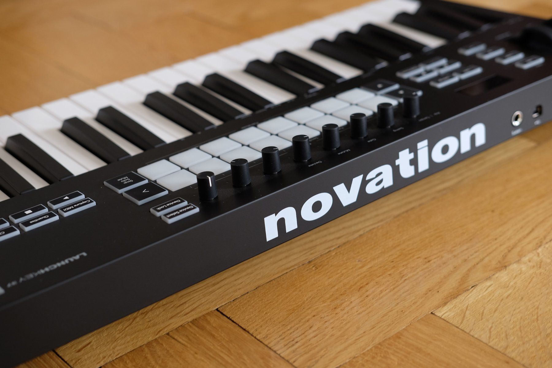Novation Strumenti musicali: novation Launchkey 37 MK3 – Nuovo (secondo la descrizione) da Zürich venduto da raphael302 1