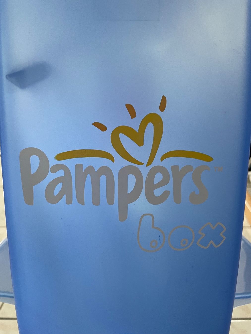 Secchi per pannolini & Pannolini: Pampers-Box Windelspender – Usato da Amriswil venduto da einkaufverkauf 1