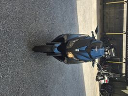 Scooter T-Max 530