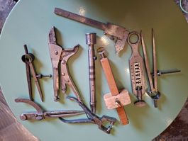 Werkzeug Set antik 7-teilig gebraucht in gutem Zustand