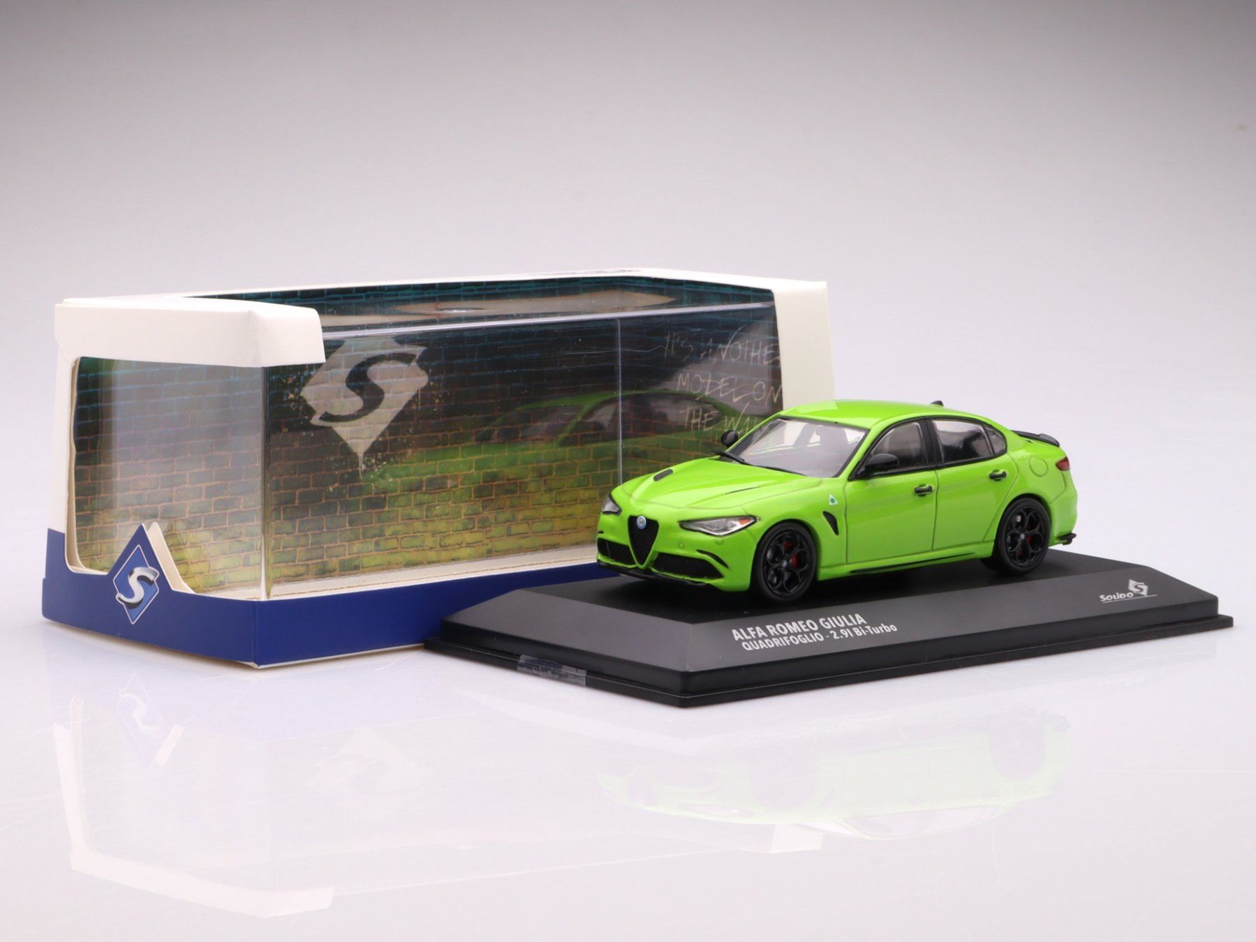 Alfa Romeo Modellautos: Alfa Romeo Giulia Quadrifoglio – Neu und originalverpackt aus Flawil von Imperiosud 6