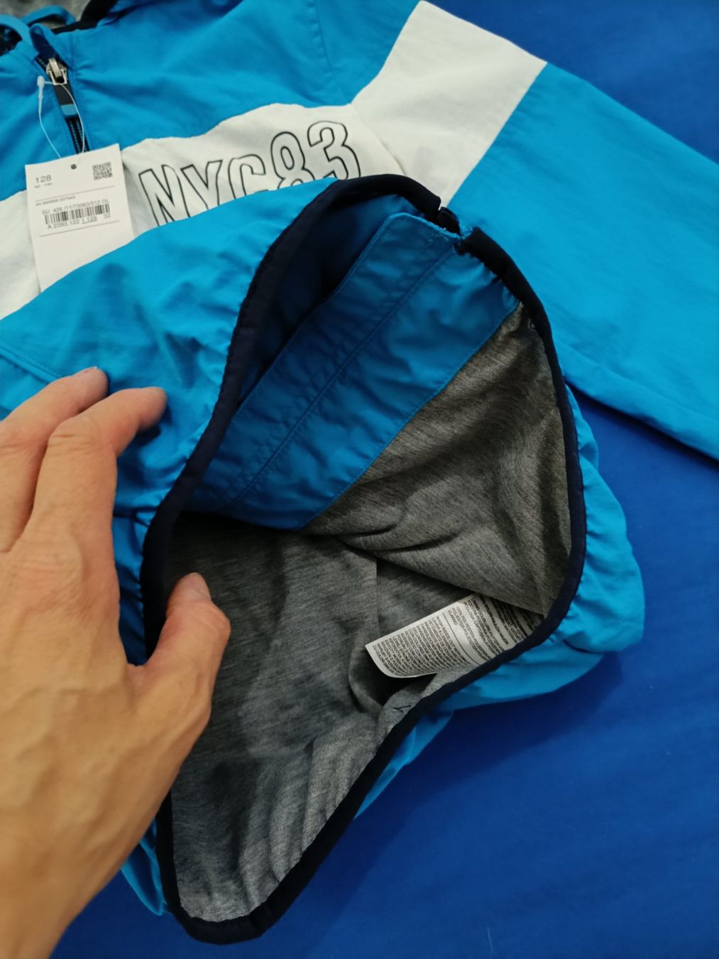 Giacche & Cappotti: Neue leichte Jacke 122 – Nuovo e nell'imballaggio originale da Wohlen AG venduto da Fabe3 1