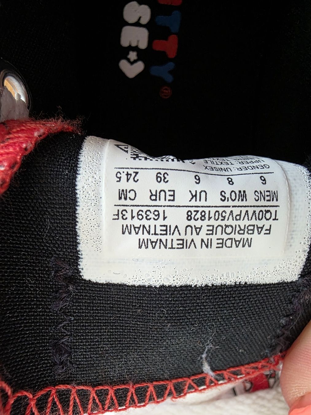 Converse Scarpe da donna: Converse Hello Kitty Gr. 39  – Usato da Bassersdorf venduto da R32DSG 4
