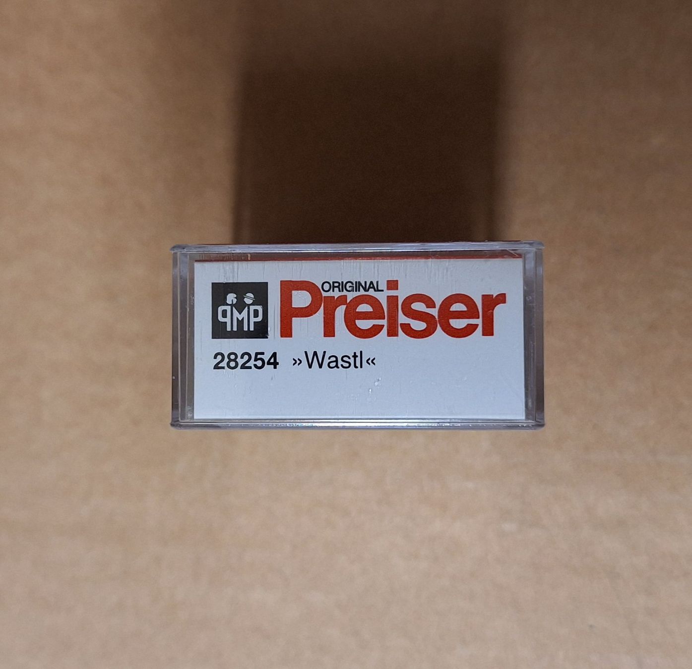 Preiser Modellini di ferrovie: Preiser 28254 - Wastl (H0) – Nuovo e nell'imballaggio originale da Sisseln AG venduto da murmi83 1