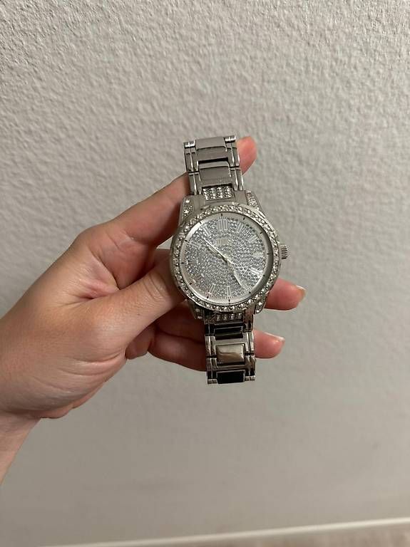 Guess Montres: Guess Uhr – D'occasion à Pfäffikon ZH par cer_8rd7 1