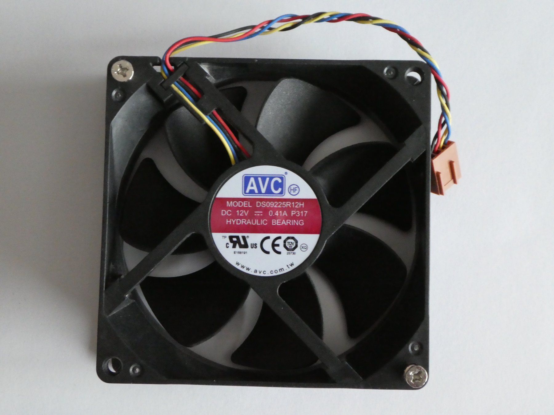 Ventilatoren: Das Angebot: PC Ventilator inkl. Stromanschlusskabel. – Gebraucht aus Muntelier von Rwc 1