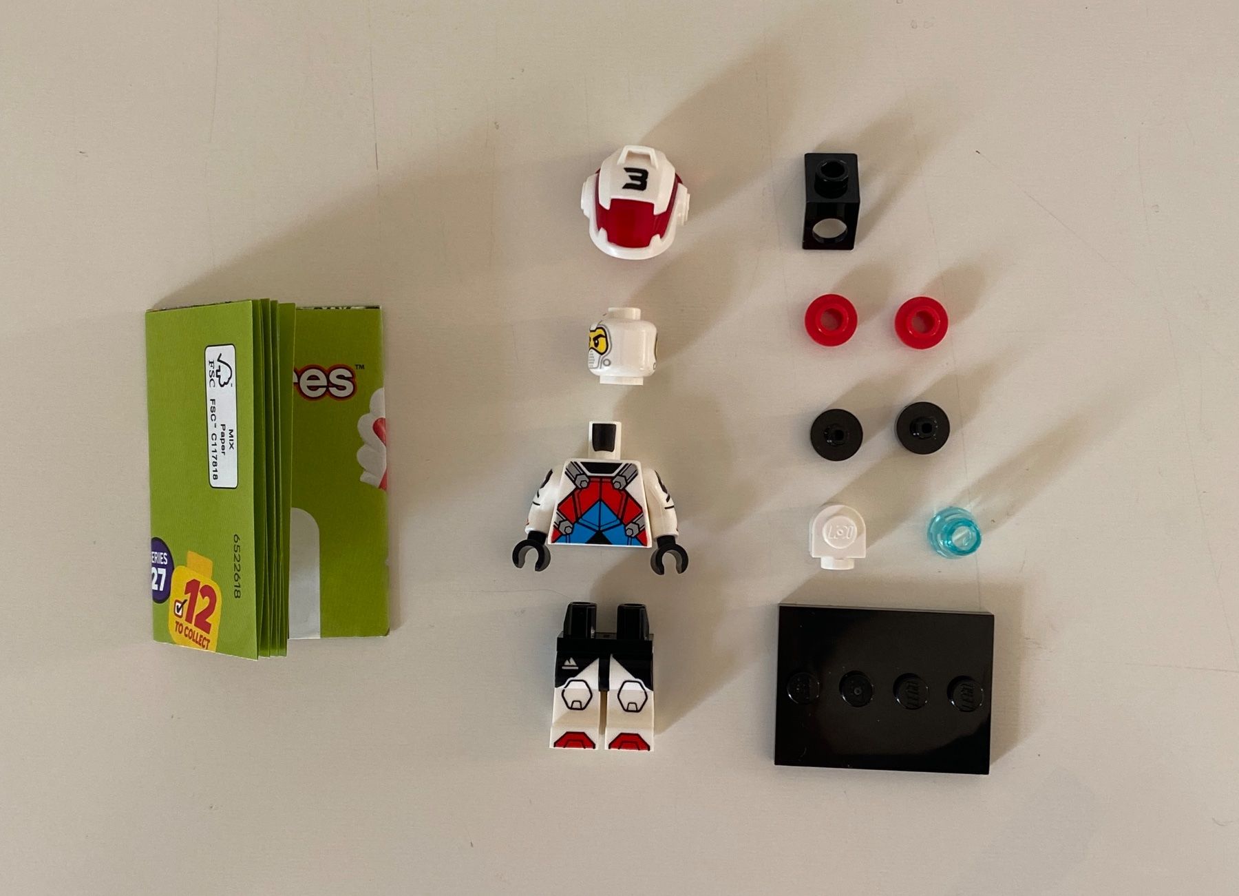 Lego Figuren: Lego 71048 Minifigur Nr.03 Jetpack Racer – Neu (gemäss Beschreibung) aus Aarau von Ahoffa 1